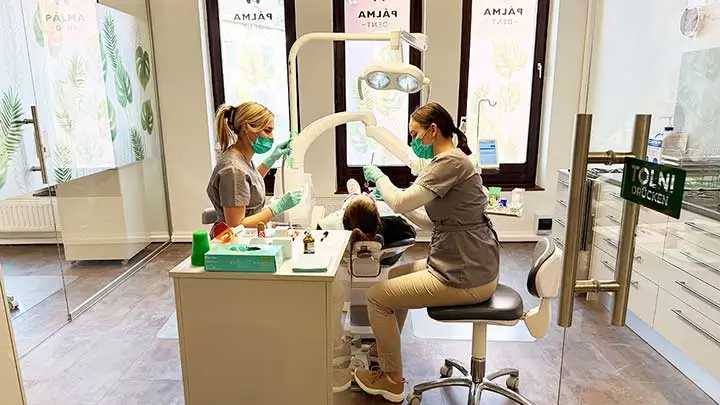 Palmadent in Sopron, Ungarn